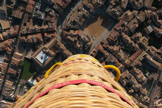 balloon-ride-over-catalonia-with-optional-pick-up-from-barcelona
