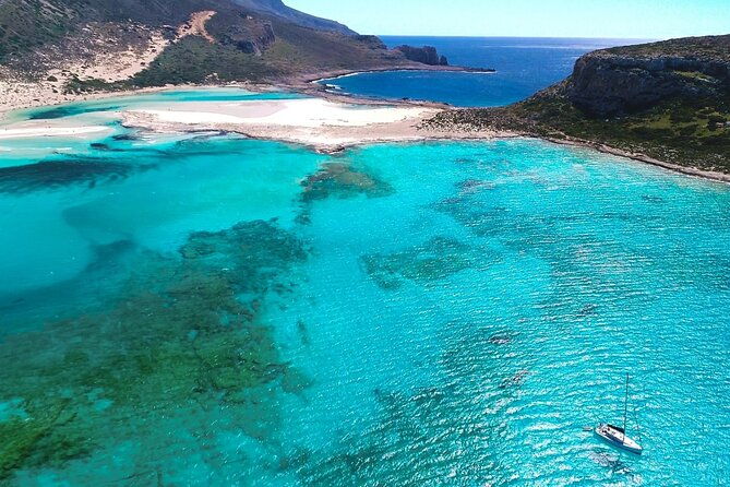 balos-beach-and-gramvousa-island-shared-group-sailing-cruise