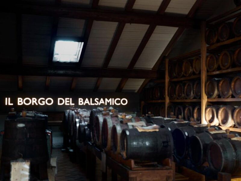 balsamic-vinegar-guided-tours