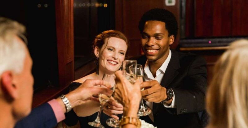 baltimore-christmas-eve-gourmet-brunch-or-dinner-cruise
