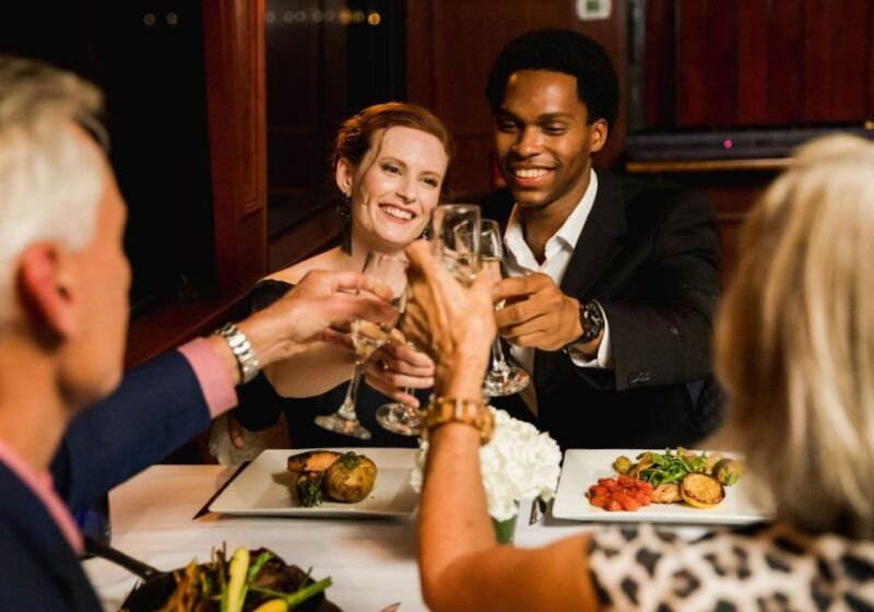baltimore-christmas-eve-gourmet-brunch-or-dinner-cruise