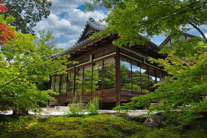 bamboo-artistry-zen-serenity-with-ginkaku-ji-in-kyoto