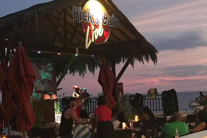 bamboo-rafting-and-limestone-foot-massage-with-ricks-cafe-private-tour