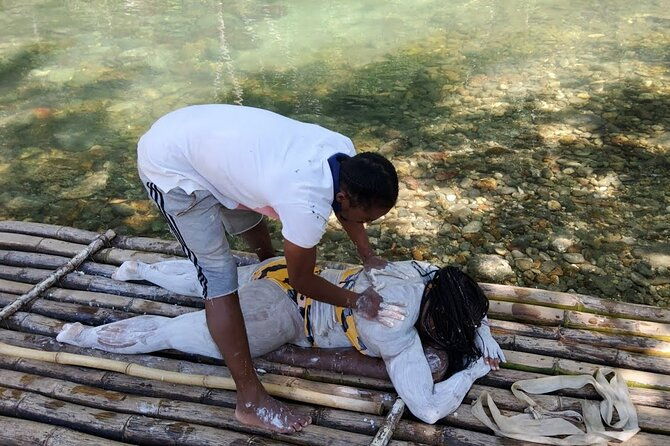 bamboo-rafting-and-limestone-massage-in-montego-bay