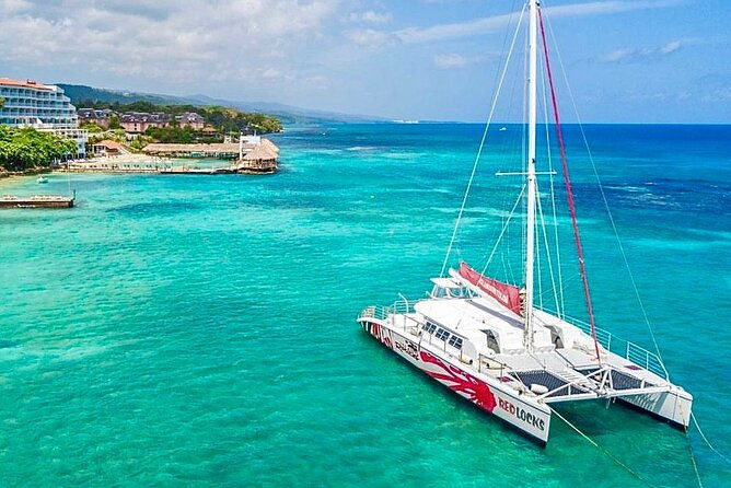 bamboo-rafting-and-party-catamaran-open-bar-cruise-in-montego-bay