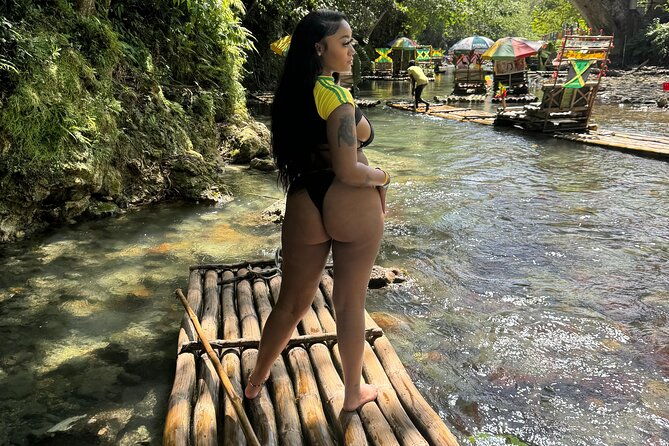 bamboo-rafting-catamaran-party-cruise-and-ricks-cafe