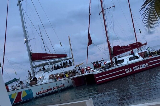 bamboo-rafting-catamaran-party-cruise-and-snorkeling-in-jamaica