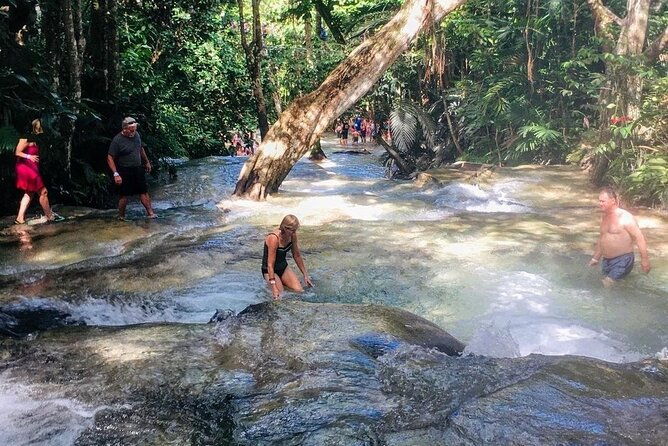 bamboo-rafting-dunns-river-falls-and-horseback-riding-private-tour