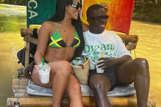 bamboo-rafting-in-jamaicas-martha-brae-river-from-montego-bay