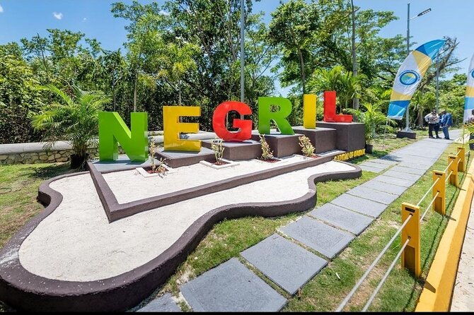 bamboo-rafting-limestone-foot-massage-negril-7-miles-beach-ricks-cafe-combo