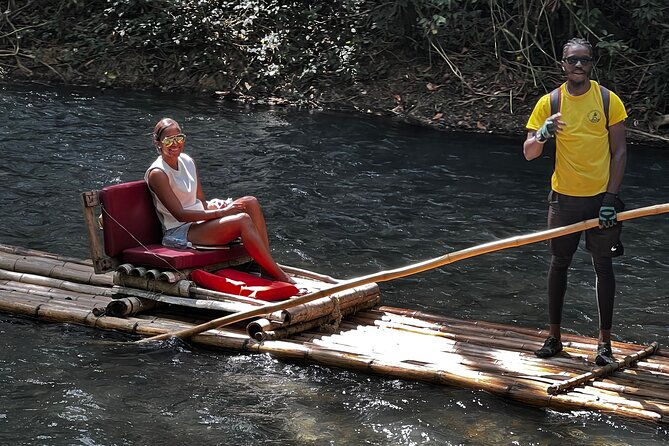bamboo-rafting-on-martha-brae-river