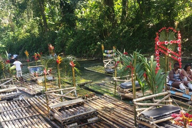 bamboo-rafting-with-foot-massage-3