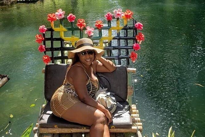 bamboo-rafting-with-limestone-foot-massage-3