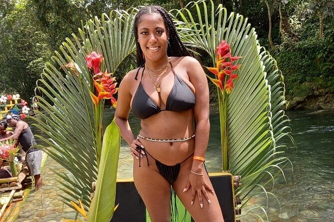 bamboo-rafting-with-limestone-foot-massage-3