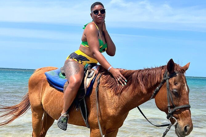 bamboo-river-rafting-with-massage-and-horseback-ride-in-ocean