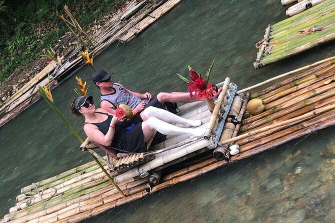 bamboo-river-rafting-with-negril-ricks-cafe-visit
