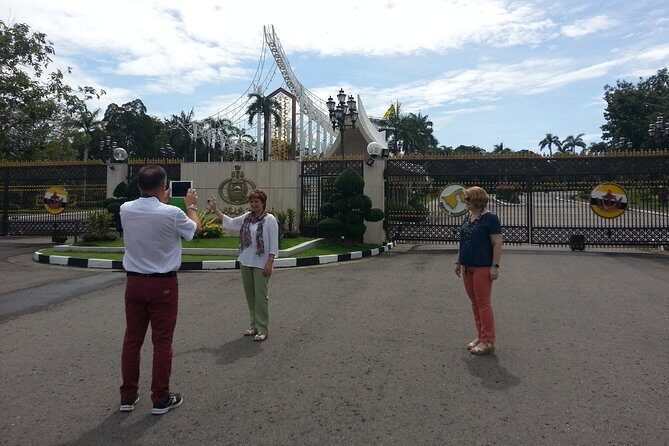 Bandar Highlight Private Tour - FAQ