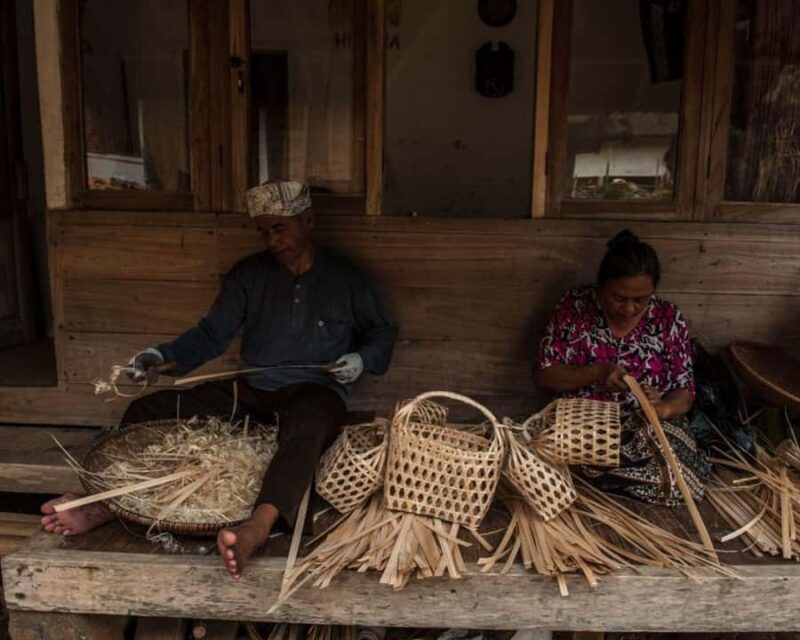 Bandung: 2-Day Galunggung, traditional village, & Papandayan - An In-Depth Look at the 2-Day West Java Tour