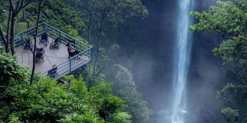bandung-make-customized-tour-with-car-charter-and-driver