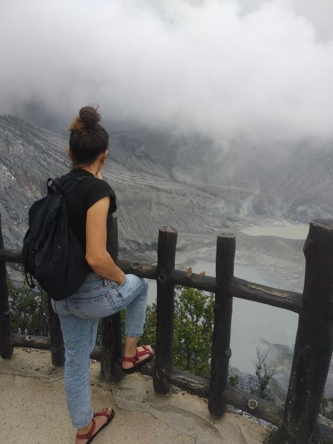 bandung-private-tour-guide-sightseeing-costum-tour