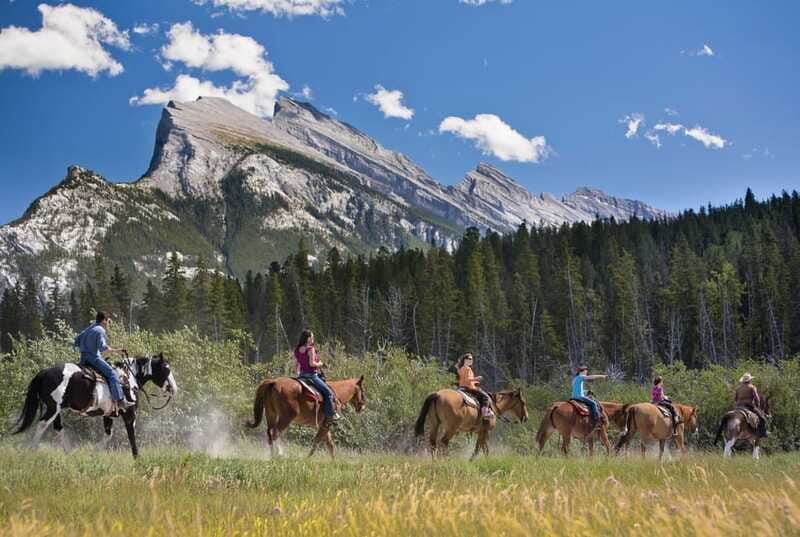 banff-3-hour-bow-valley-loop-horseback-ride