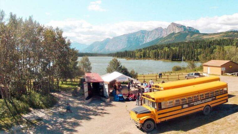 banff-afternoon-kananaskis-river-whitewater-rafting-tour