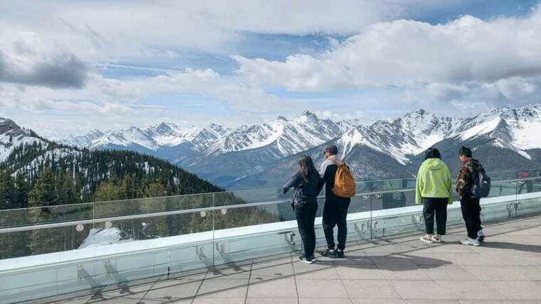 banff-banff-gondola-sulphur-mountain-bow-fall-day-tour