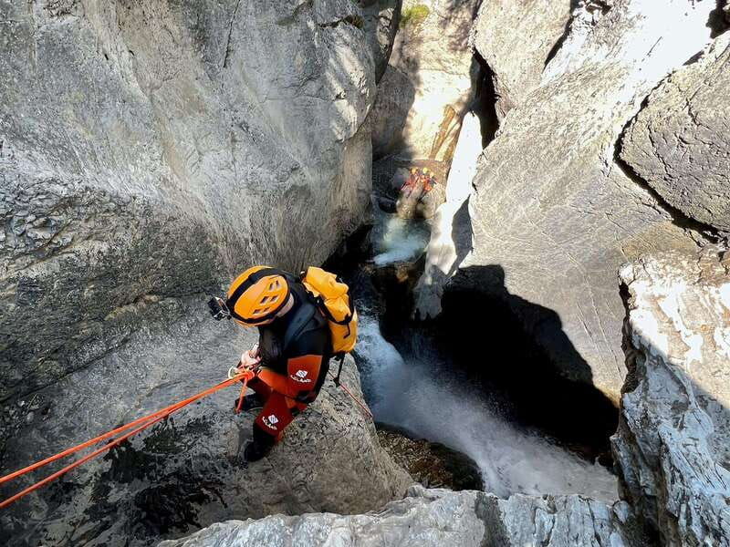 banff-beginner-canyoning-half-day-tour