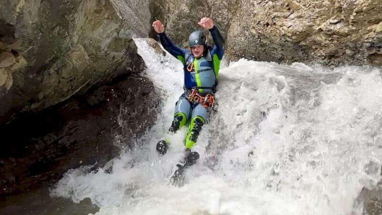 banff-beginner-canyoning-half-day-tour