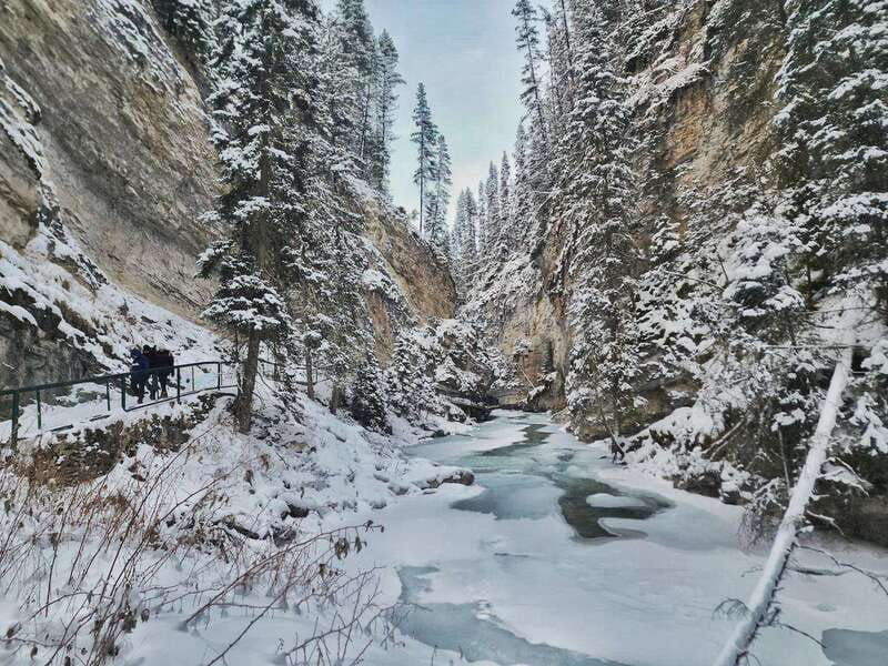 banff-canmore-johnston-canyon-marble-canyon