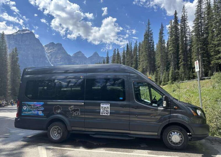 banff-canmore-moraine-lake-and-lake-louise-90-min-each