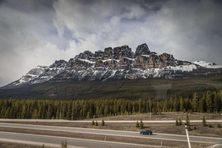 banff-explore-banff-jasper-national-parks-5-days