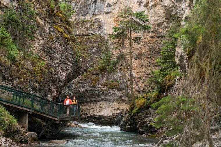 banff-gondola-ticket-and-johnston-canyon-hiking-tour