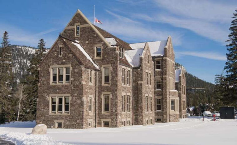 banff-guided-day-trip-with-hotel-pickup-and-drop-off