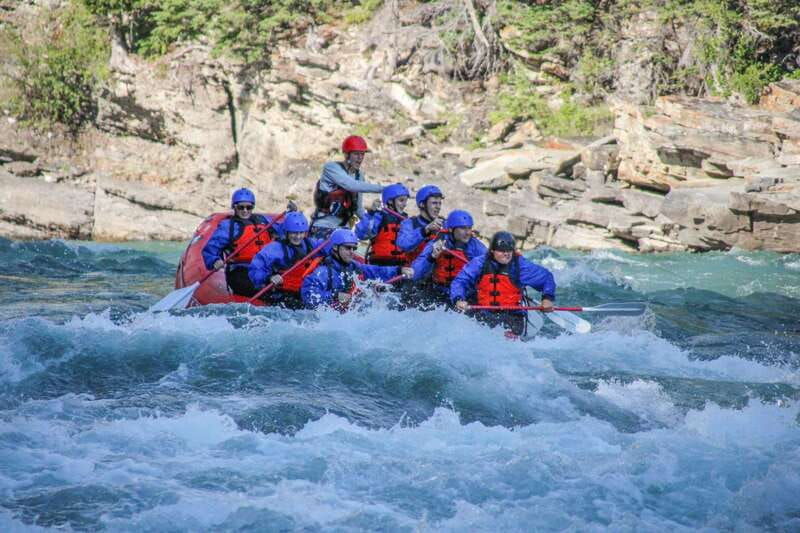 banff-horseshoe-canyon-whitewater-rafting-tour