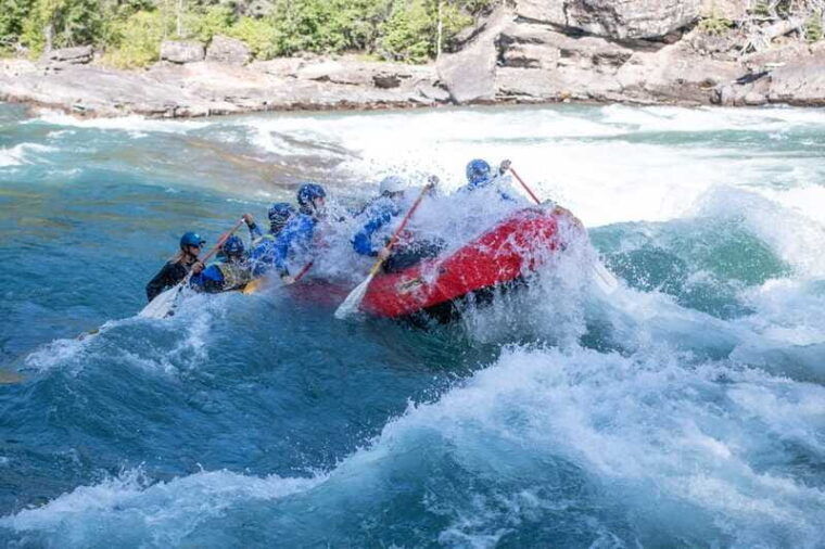 banff-horseshoe-canyon-whitewater-rafting-tour