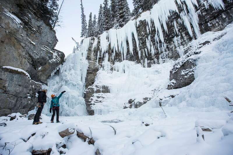 banff-johnston-canyon-explorer