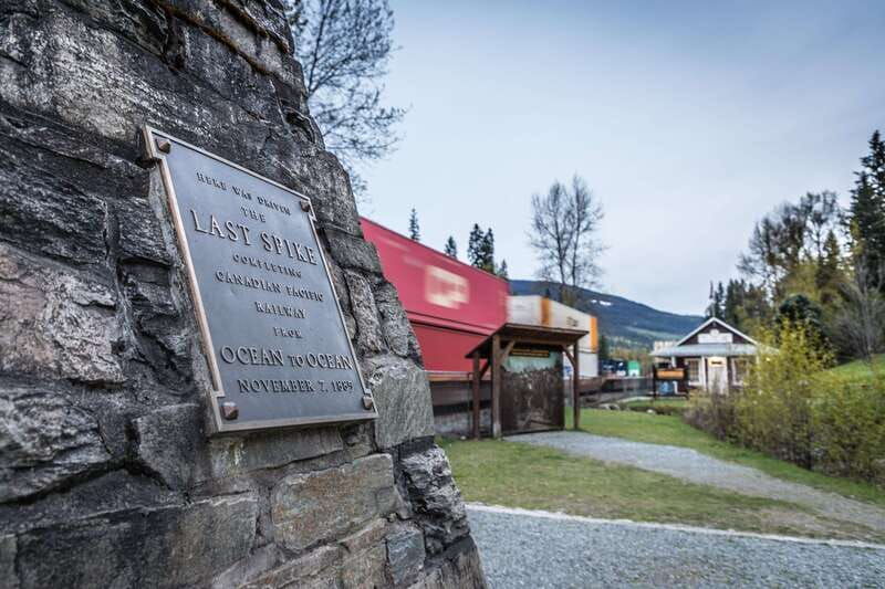 banff-journey-to-the-heart-of-the-canadian-rockies-2-days