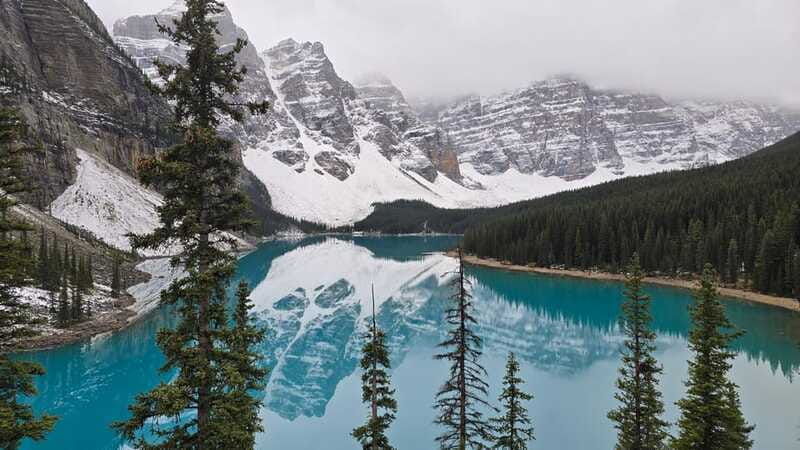 banff-lake-louise-moraine-lake-sightseeing-ski-gondola