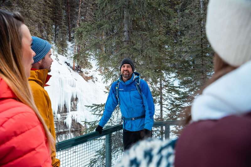banff-morning-or-afternoon-johnston-canyon-icewalk