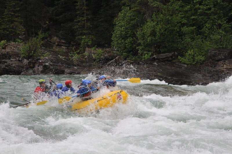 banff-morning-whitewater-rafting-tour-in-horseshoe-canyon