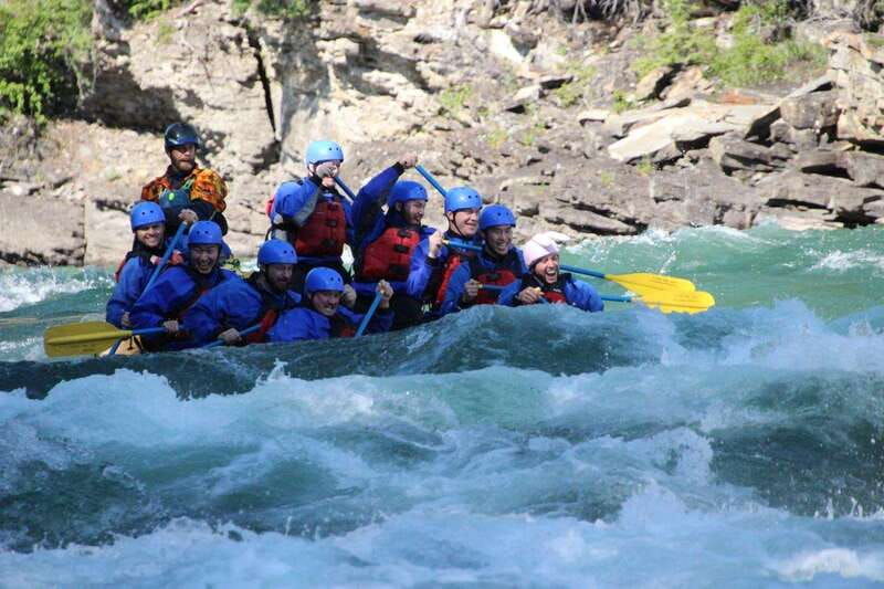 banff-morning-whitewater-rafting-tour-in-horseshoe-canyon