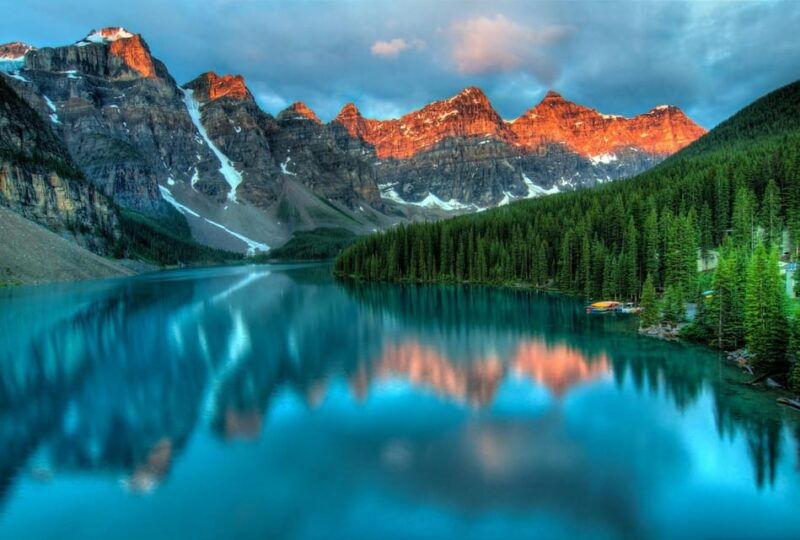 banff-private-shuttle-lake-louise-johnston-canyon-daytrip