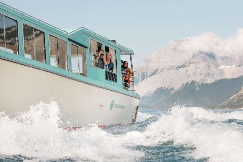 banff-sightseeing-lake-minnewanka-cruise-and-banff-gondola