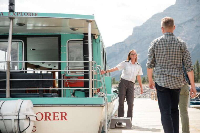 banff-sightseeing-lake-minnewanka-cruise-and-banff-gondola