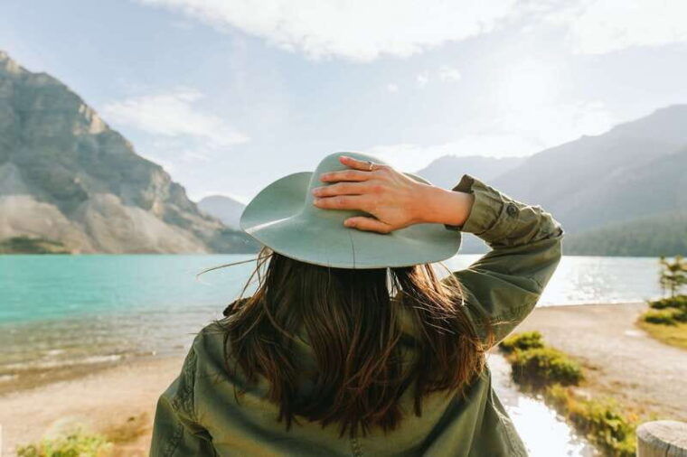 banff-sightseeing-lake-minnewanka-cruise-and-banff-gondola