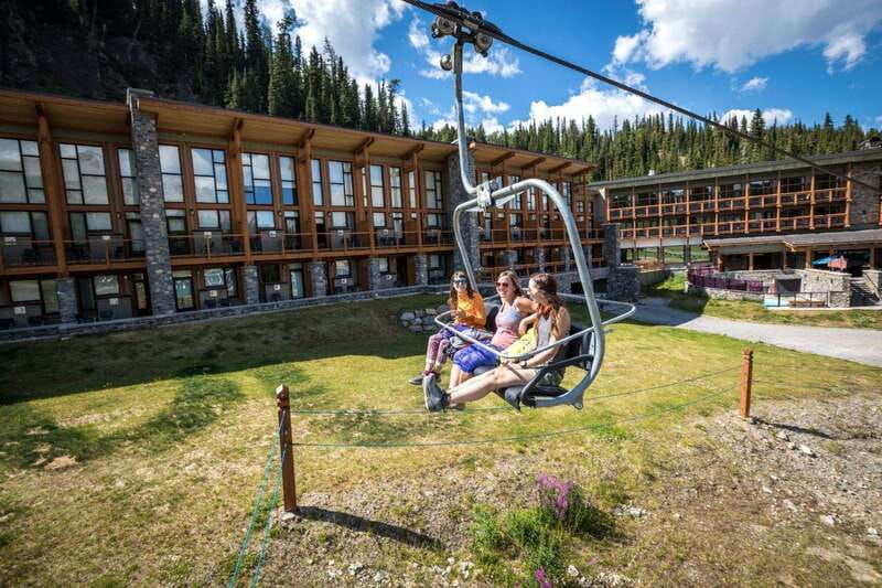 banff-sunshine-sightseeing-gondola-and-standish-chairlift