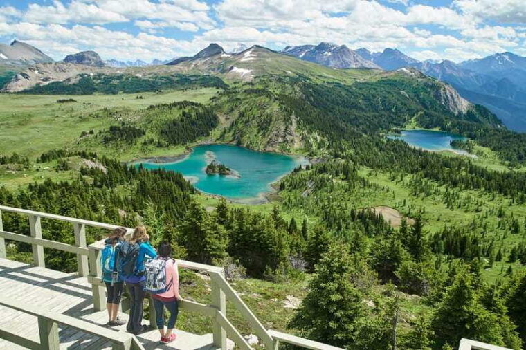 banff-sunshine-sightseeing-gondola-and-standish-chairlift