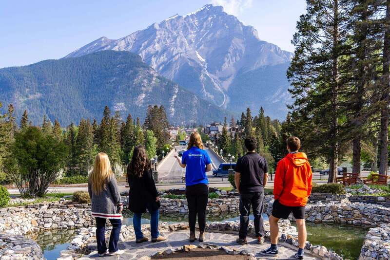 banff-wildlife-and-sightseeing-minibus-tour