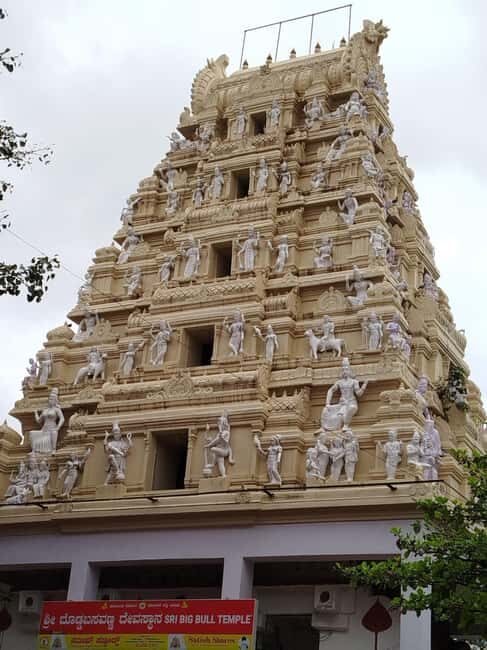 Bangalore Walking Tour KR Flower Market,Fort,Tippu palace - Key Points